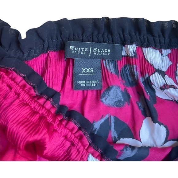 White House Black Market Red Floral Satin Off Shoulder Blouse XXS - Picture 4 of 5